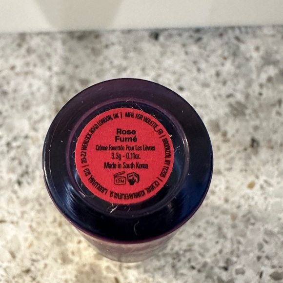 Violette_FR Plume Lip Moisturizing Feather Matte Lip Whip in shade Rose Fumé - Picture 12 of 13